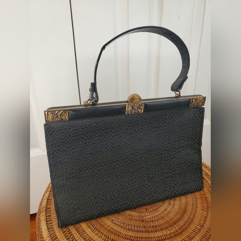 Vintage Black Wicker Frame Top Handbag Gold Leather Accents Kiss Lock Closure - Picture 9 of 11